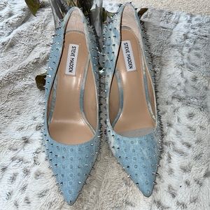 SPIKE DENIM HEELS
